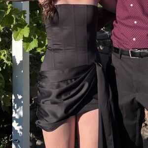 Elegant Black Mini Dress